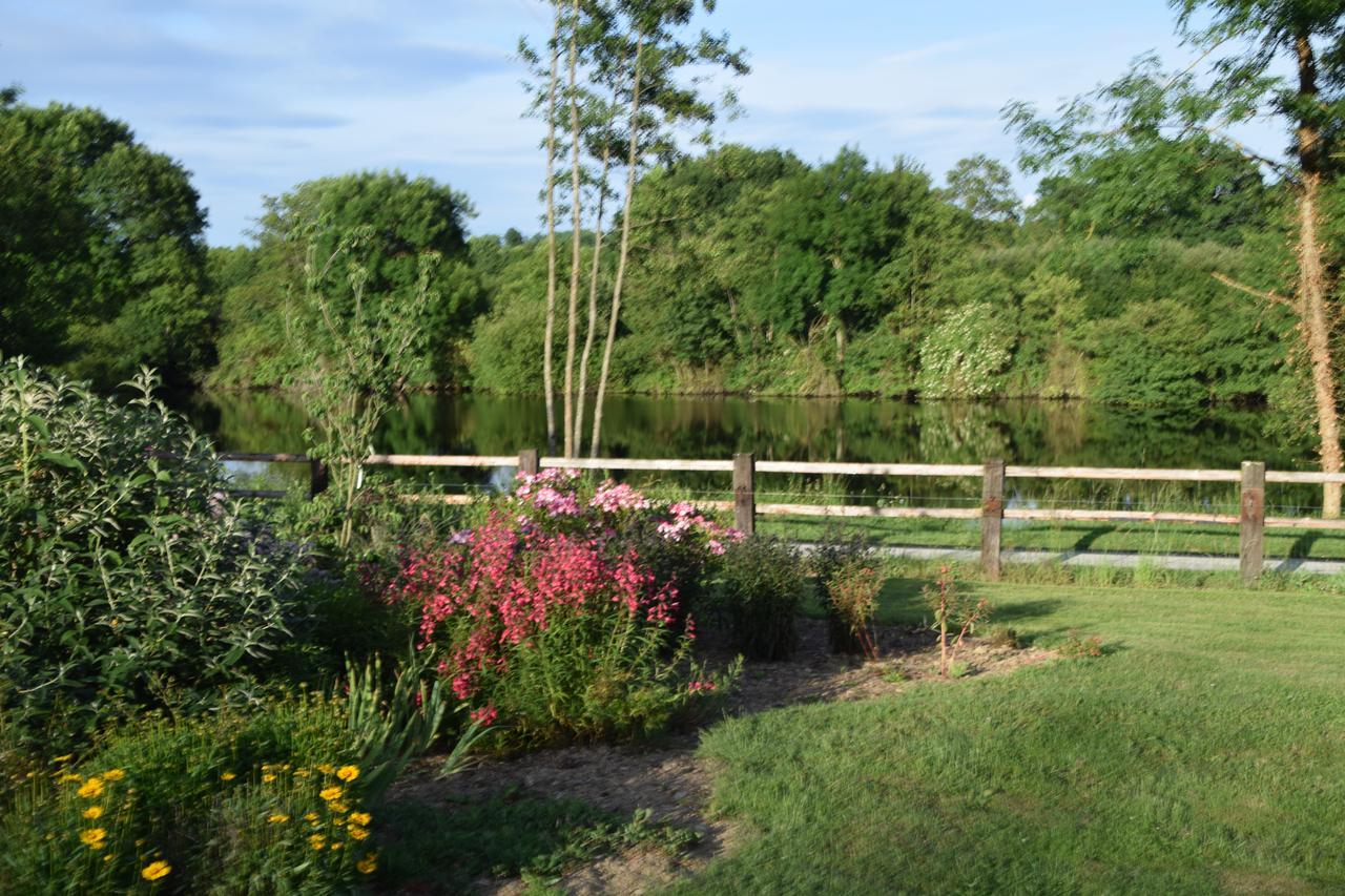 La Francoisiere Bed & Breakfast Loigné-sur-Mayenne Eksteriør bilde